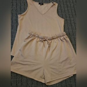 Nwot Beige Tank Top and Short Pj Set By NYD. Sz S-M Both.